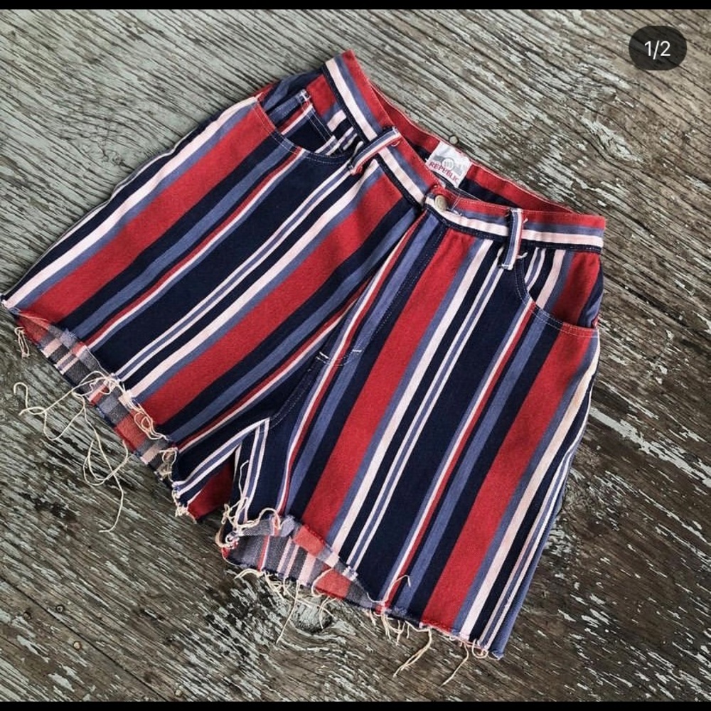 Vintage candy stripe high waist shorts